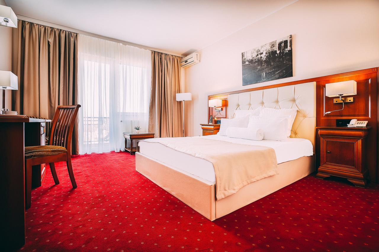 Hotel Athos R.M.T. Cluj-Napoca Room photo